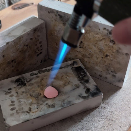 Video of blow torching the Art Silver Clay sea shell so it has a strong orange glow for 3 minutes