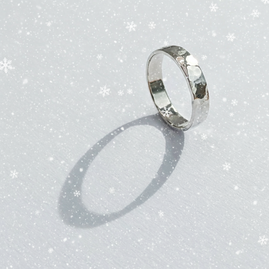Sea Surf Silver Ring with Snowfall