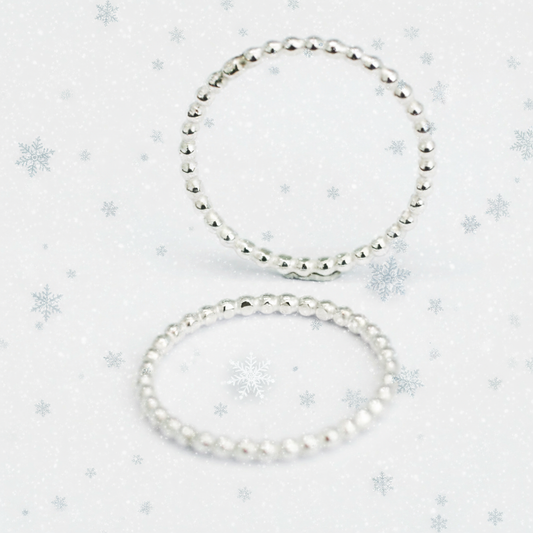 Tiny Pebbles Silver Ring with Snowflakes